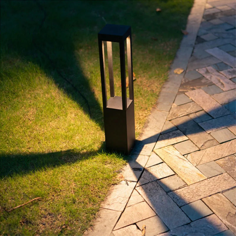 Modern Outdoor Waterproof LED Long Lawn Lamp For Garden Courtyard Villa Lighting